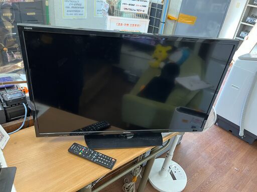 【リサイクルショップどりーむ天保山店】●4478●　TV　テレビ シャープ ３２型 LC-32S5 ２０１７年製 　ちょうどいいサイズ( *´艸｀)