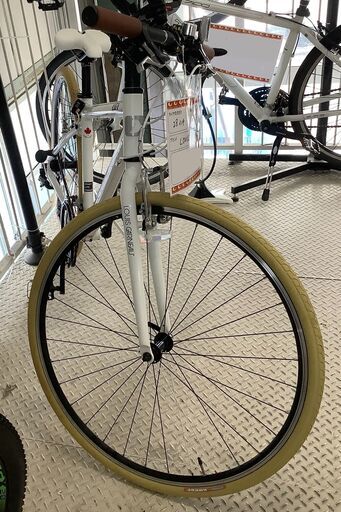 クロスバイク 自転車 LOUIS GARNEAU ルイガノ 6061 42 28インチ 変速