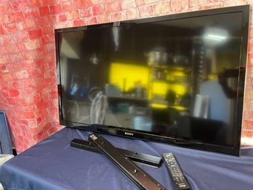 ★SONY　BRAVIA★46インチ液晶TV　壁掛け使用