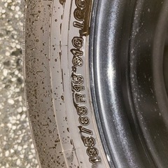 スタッドレスタイヤ&ホイール プリウス　velva Yokohama タイヤ　