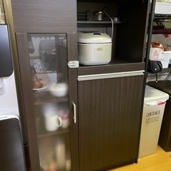 【ニトリ】食器棚