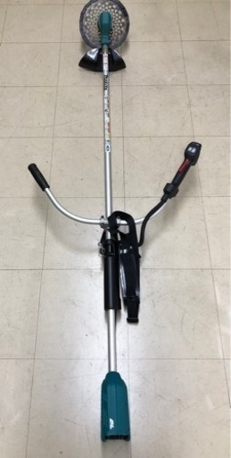 マキタ MUR185UDRF 充電式草刈機