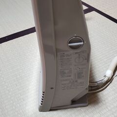 富士通ゼネラル　ホットマン　HK-60HAA-S 富士通 ホットマン 温水ルームヒーター KH-60HAA-S 2012年製