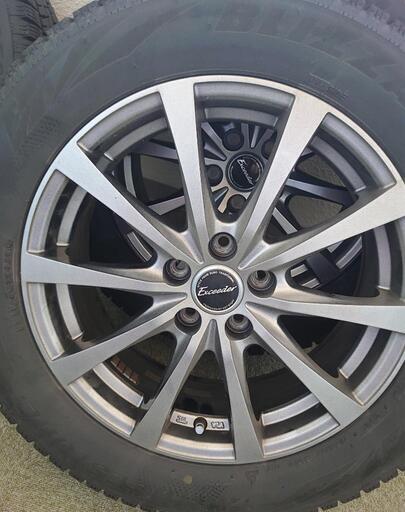 中古　スタッドレスタイヤ　ブリジストン　BRIDGESTONE　BLIZZAK　VRX2 2018年製　 205/55R/16　ホイール美品×4本