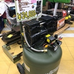 ⭐️美品1台のみ⭐️アストロプロダクツ 縦型サイレントエアコンプレッサー 38L AP040975　(Army Green Limited)