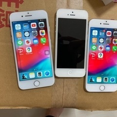 iPhone7 2台　iPhone5 1台