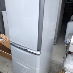 大幅値下げ致しました 超美品 ホワイト製氷機能付き 三菱MR-C34XL 2014