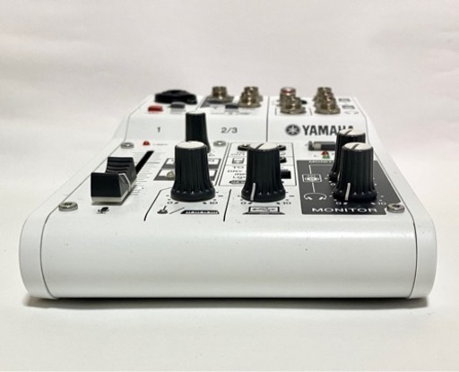 YAMAHA AG03 配信ミキサー　ホワイト ヤマハ | AG03 - ウェブキャスティングミキサー - 概要