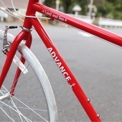 新車スポーツ自転車ーレッド