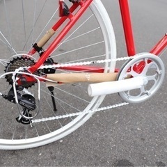 新車スポーツ自転車ーレッド
