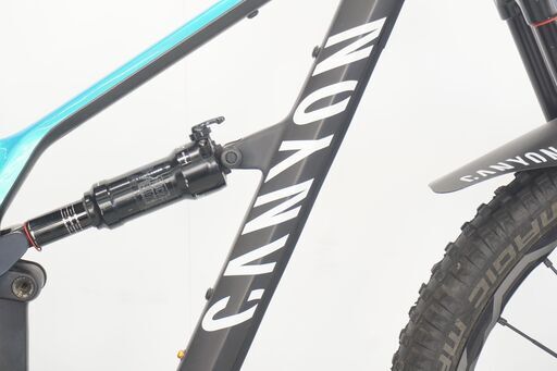 CANYON 「キャニオン」 SPECTRAL CF9.0 PRO 高品質 2018年モデル  