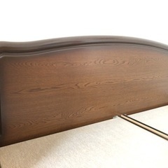 【取引中】フランスベッド（クイーンサイズ）マットレス無し