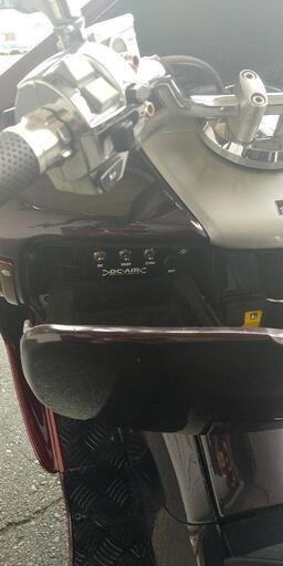 ホンダ　ビックスクーター　MF08　エアサスカスタム