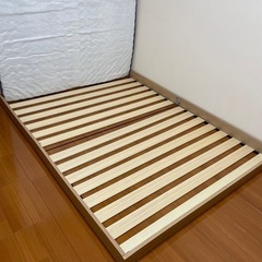 ほぼ未使用　新品同様　ダブルベットフレーム　マットレス
