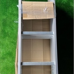 ステップエイト 便利脚立商談中