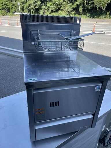 ■中古品 タニコー ガスフライヤー 都市ガス 2017年 卓上フライヤー NB-TCFL-C4045G 400ｘ450ｘ410ｍｍ 動作問題なし■