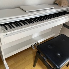 YAMAHA 電子ピアノ　88鍵盤　キーボード　YDP-144