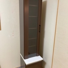 【ネット決済】棚 戸棚 ガラス 茶色 綺麗