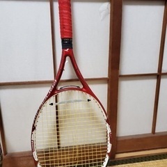 硬式テニスラケット