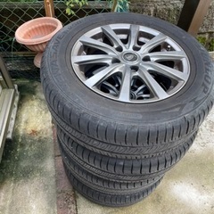 ヴォクシー ノア などのミニバン用タイヤホイール