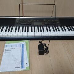 ◆値下げ◆カシオ ベーシックキーボード61鍵盤　 CTK-2200