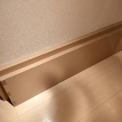 ［決まりました] (新品未開封未使用) IKEA ガラスケース DETOLF ダークブラウン 生産終了