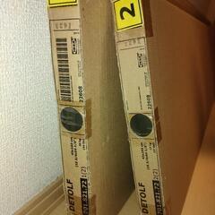 ［決まりました] (新品未開封未使用) IKEA ガラスケース DETOLF ダークブラウン 生産終了