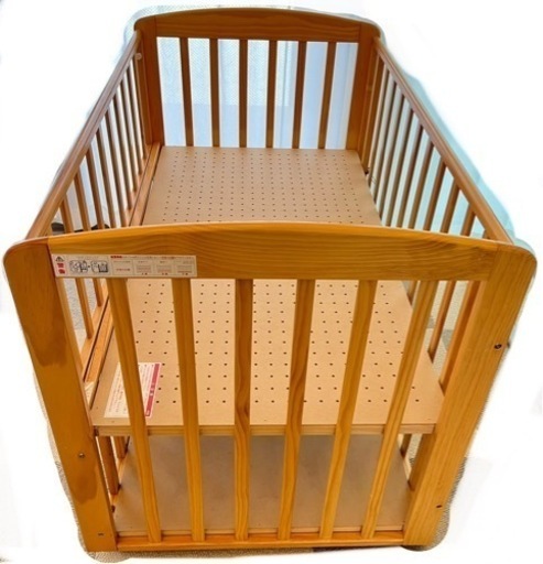 ベビーベッド　70×120　マットレス付き