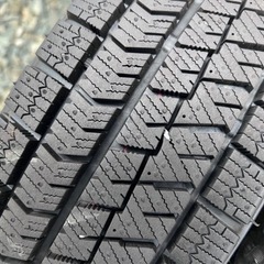 送料込み・良品スタッドレス　175/70R14　アクア・フィット・ヤリス 楽天市場】ヤリス 175／70r14 スタッドレスの通販