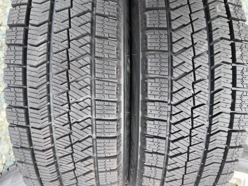 アクア ヤリス フィット ヴィッツ シエンタ ポルテ 175/70R14