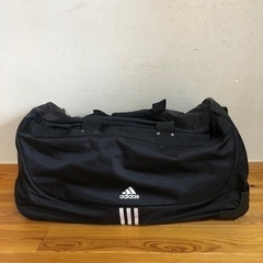 アディダス⭐︎ボストンバッグ⭐︎adidas⭐︎2輪