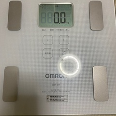 【引っ越し処分】オムロン体重計