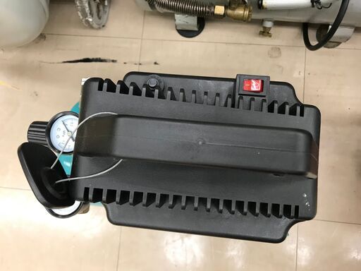 エアーコンプレッサー ナカトミ CP-1525 掃除完了