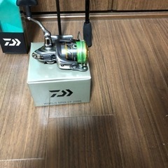 エメラルダスのエギングロッドとリールのセット