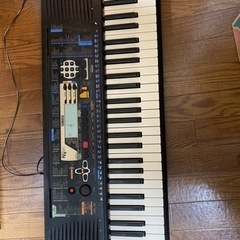 電子ピアノ　　ヤマハ　PSR195