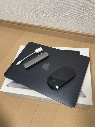【成約済み】MacBook Pro 13インチ 2020 M1 1T【＋α付属品付】