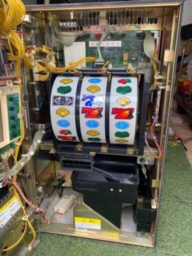 送料無料 パチスロ実機 デンセツノオトコD 押忍！番長 大都技研 不要機 押忍番長 デンセツノオトコD コイン不要機付き パチスロ実機 家スロ