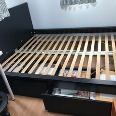 引取り者決定　IKEA クイーンベット