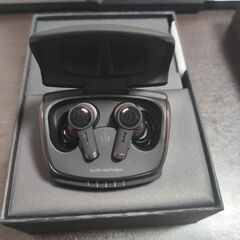 Audio-Technica ATH-TWX9 付属品完備 ATH-TWX9｜イヤホン：完全ワイヤレスイヤホン｜オーディオテクニカ