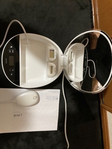 【大幅値下げしました】家庭用脱毛器　LAVIE LVA500