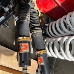 E52エルグランド車高調