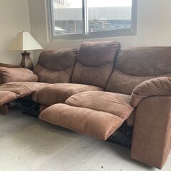 Ashley 3人掛けリクライニングソファー（極美品）