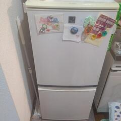 シャープ　ノンフロン冷凍冷蔵庫　2012年製