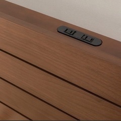 クイーンベッドフレーム　ニトリ　保証付き