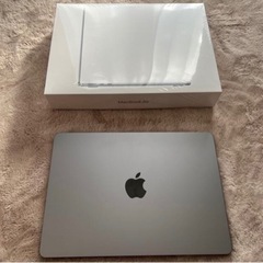 【ネット決済】【ほぼ新品】MacBook Air M2 8GB ...