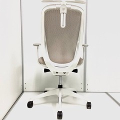受け渡し先決定】シルフィー オカムラ/肘付ハイバックチェア