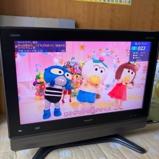 32インチ　AQUOS SHARPプラズマテレビ
