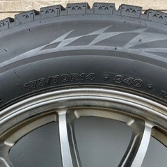 スタッドレスタイヤ vrx2 175/70R14 21年製 ワンシーズンのみ ポルテ