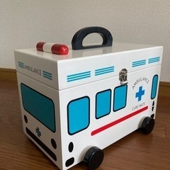 救急車の救急箱
