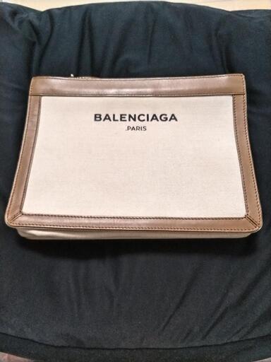 BALENCIAGA ネイビーポシェット